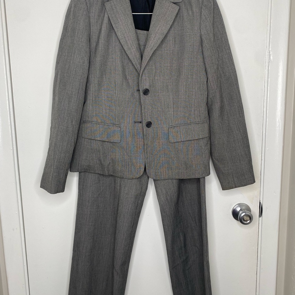 Rafaella Women’s Grey Blazer and Suit Pants